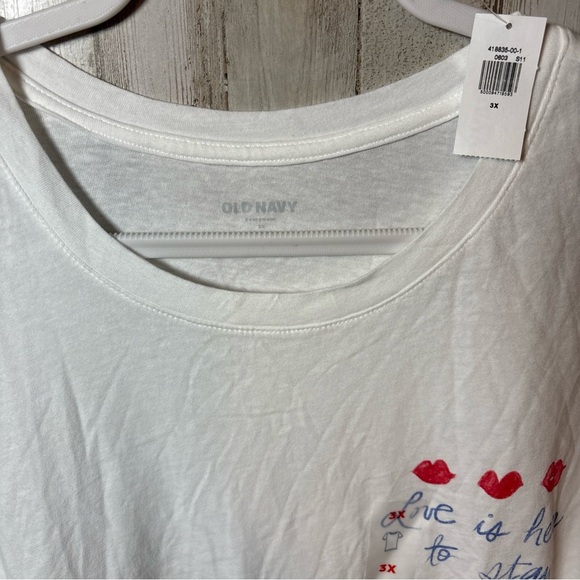 Old navy graphic t shirt women's size 3X Love Is Here To Stay - Picture 6 of 15